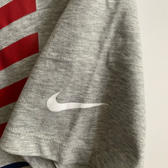 MLB Chicago Cubs t-shirt - Picture 2 of 3